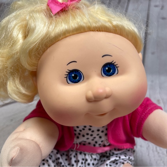 CABBAGE PATCH WCT-07K 2015 Kid Girl Blonde Blue Eyes Doll - Picture 2 of 8